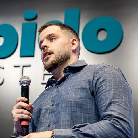 Felipe Trombeta, Cê Adapta